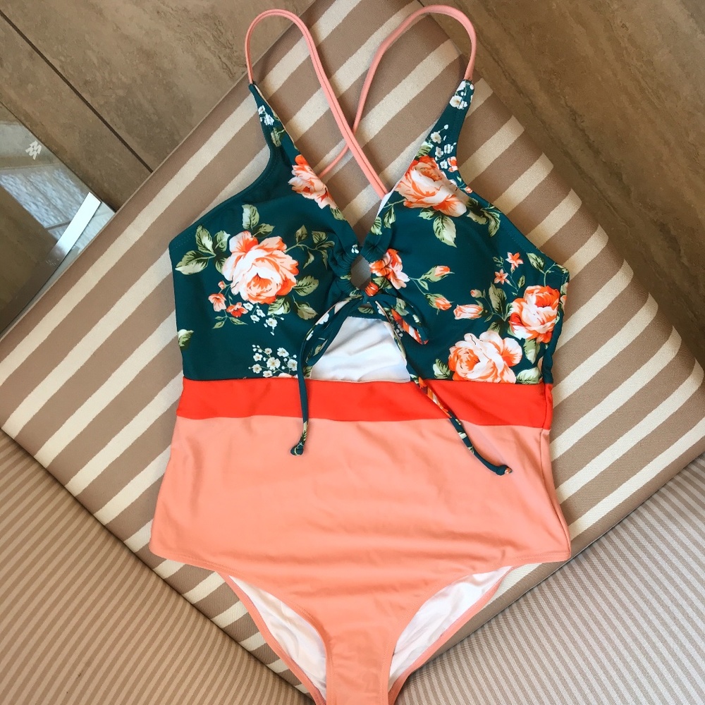 One piece cut out swimsuit